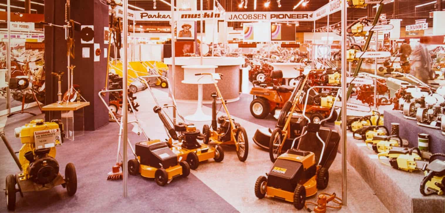 Historic image of a fair booth of AS-Motor